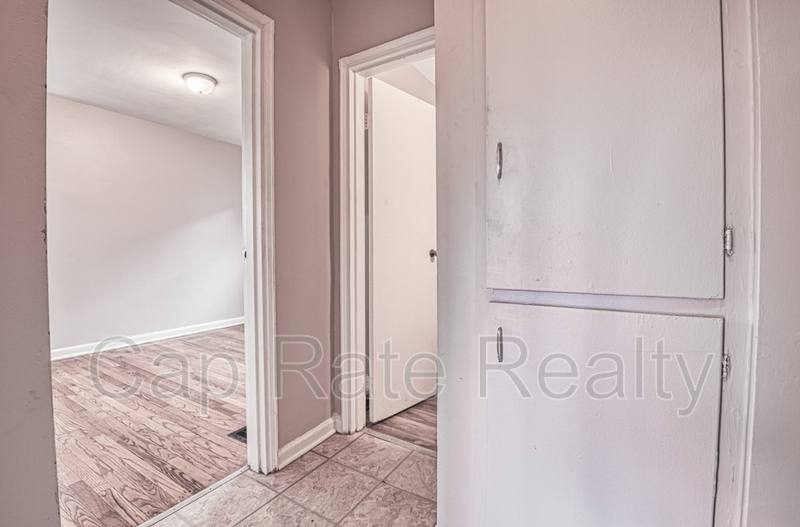 Apartment for rent at 81 N Hampton Rd #B, Columbus, OH 43213