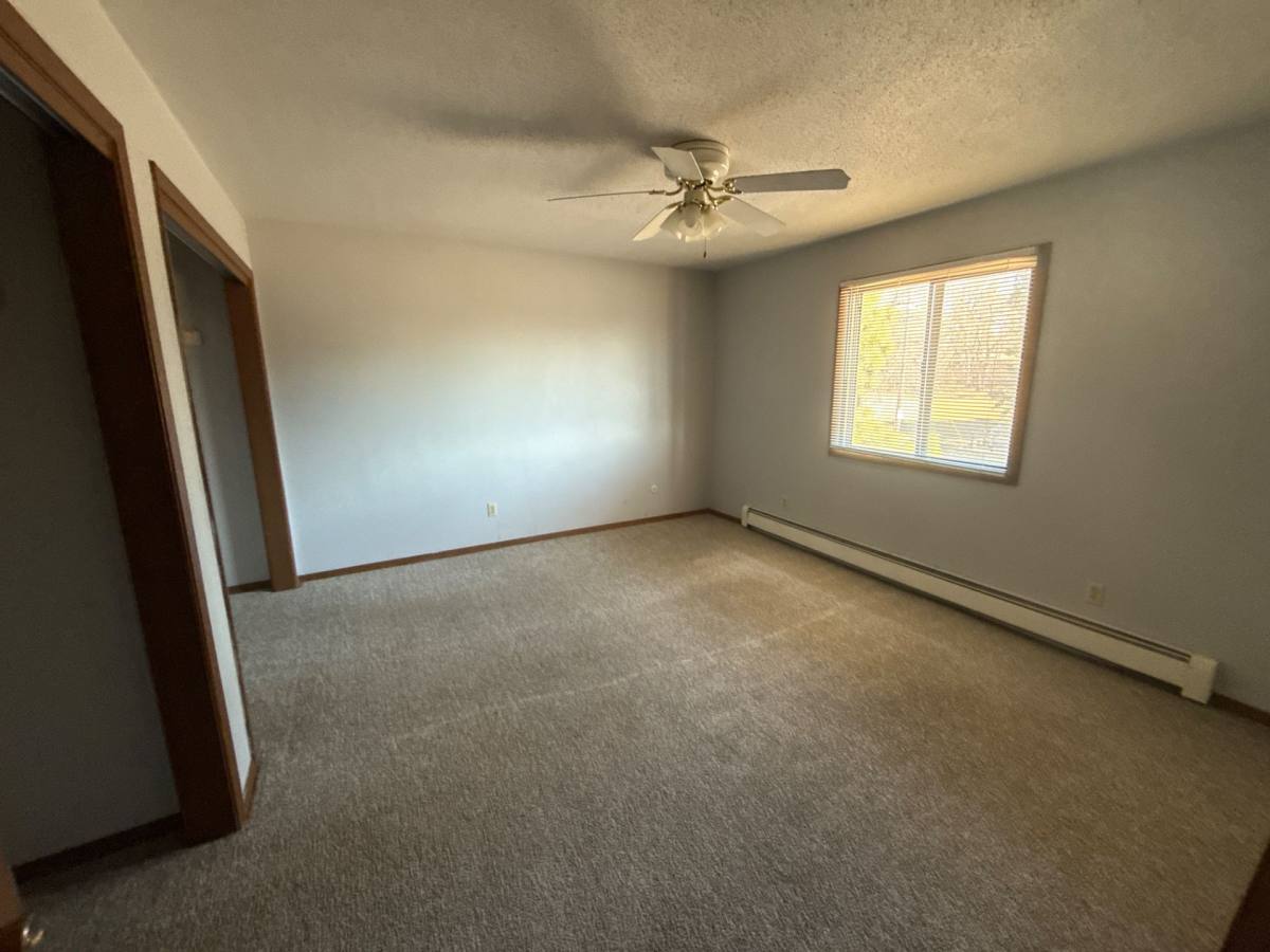 Apartment for rent at 1301 S Cleveland, Sioux Falls, SD 57103