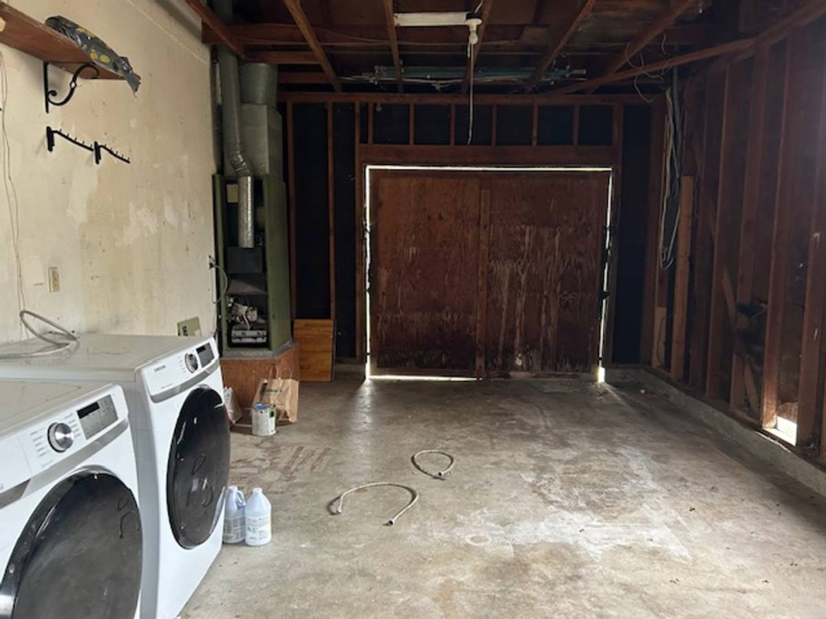 House for rent at 1502 Chapman Lane, Petaluma, CA 94952