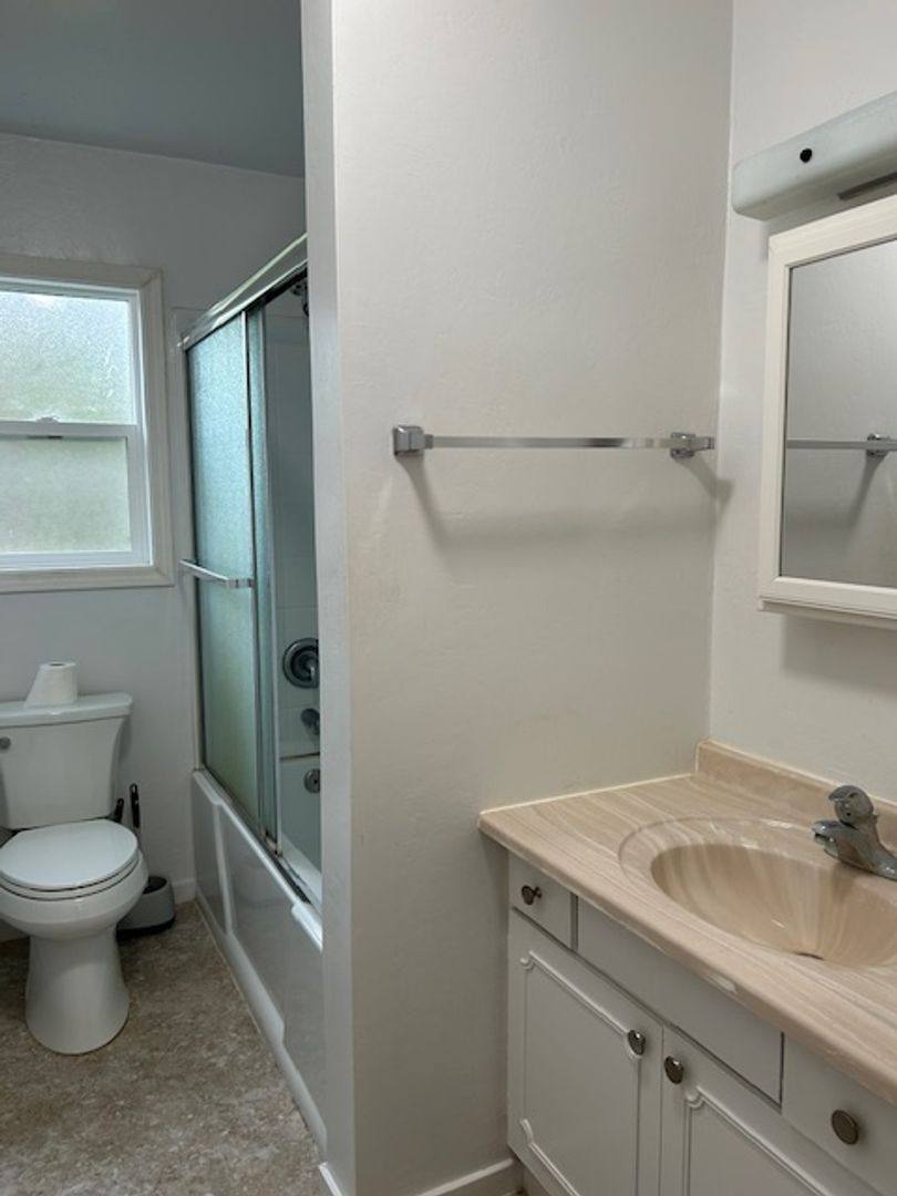 House for rent at 1502 Chapman Lane, Petaluma, CA 94952