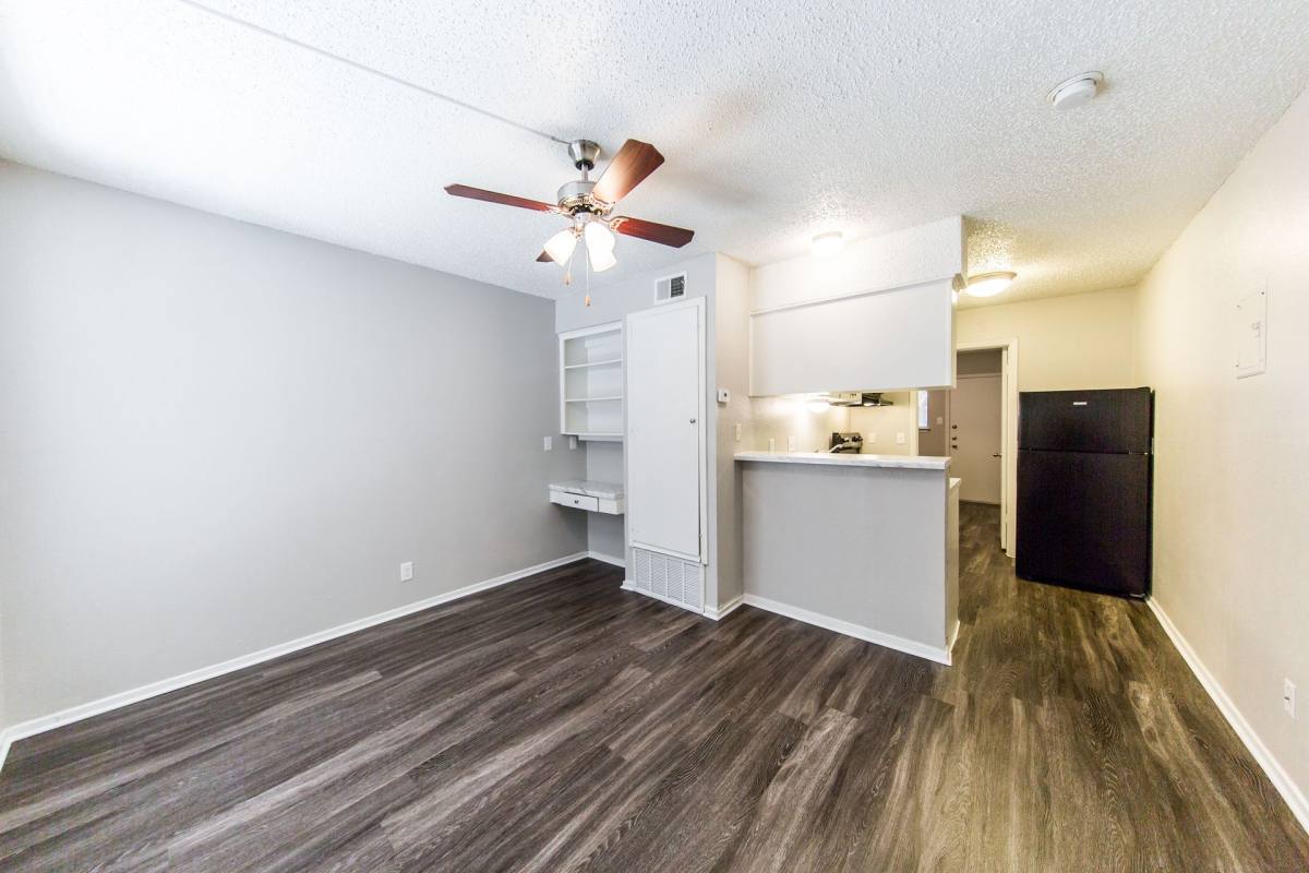 Apartment for rent at 506 W 37th St, Austin, TX 78705
