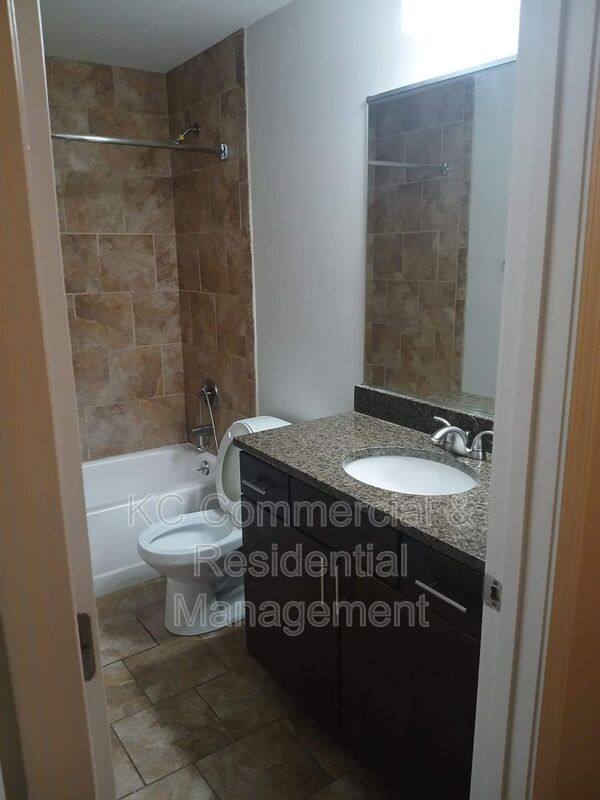 Condo for rent at 530 W 10th St #530, Kansas City, MO 64105