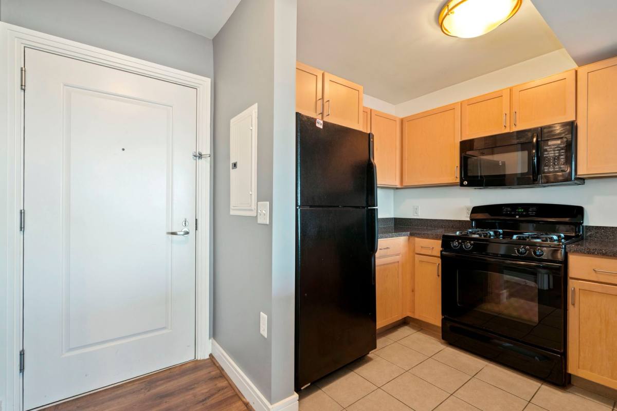 Condo for rent at 800 4th St SW, Washington, DC 20024