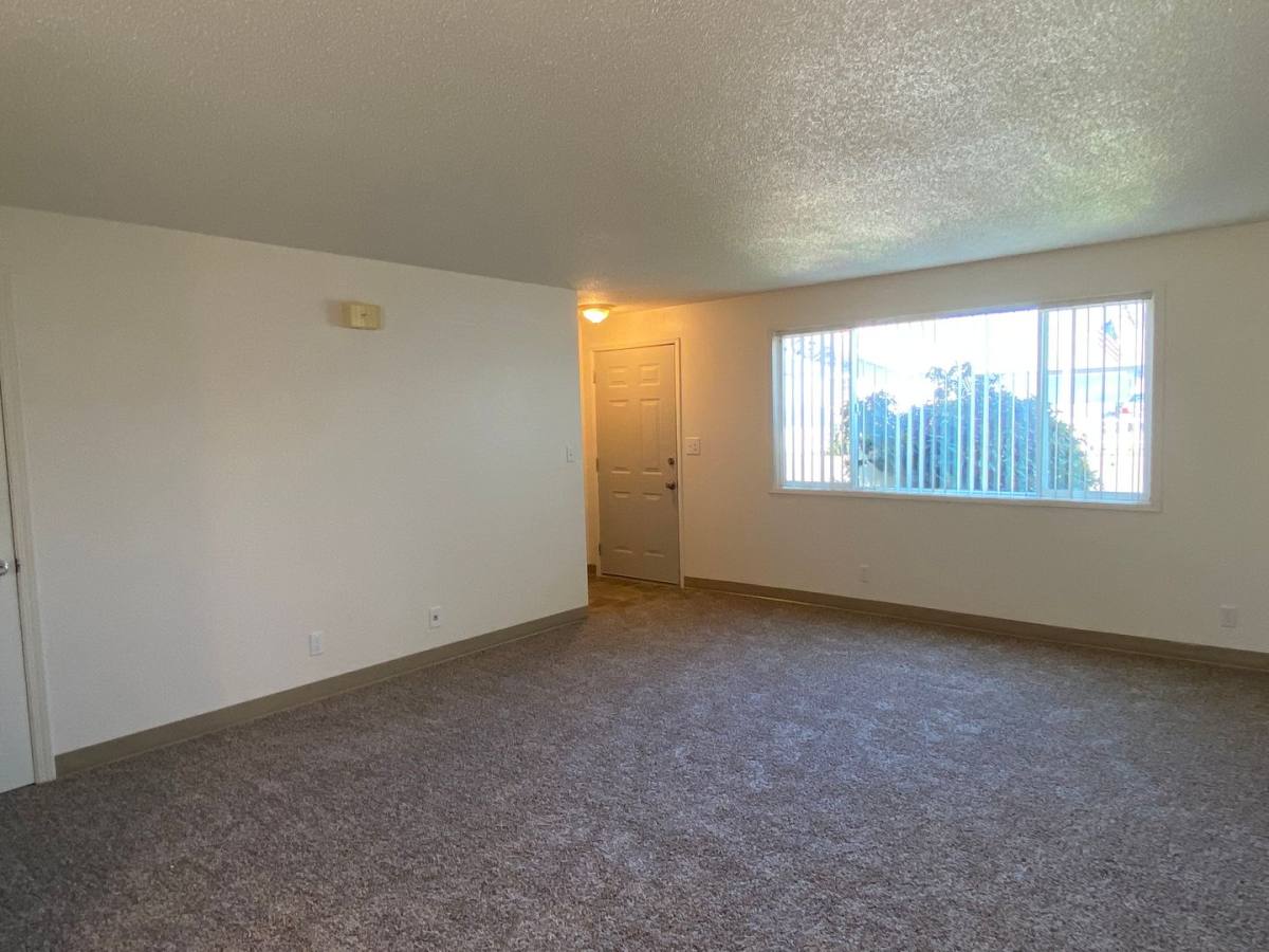 Apartment for rent at 92 N 8th St, Creswell, OR 97426