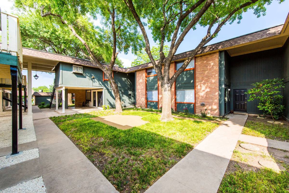 Apartment for rent at 2211 Richcreek Rd, Austin, TX 78757