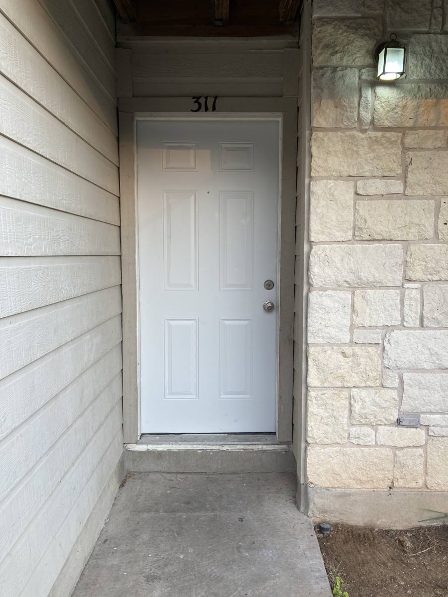 Apartment for rent at 3201 El Salido Parkway, Cedar Park, TX 78613