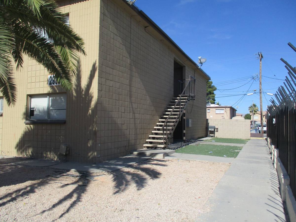 Apartment for rent at 2933 Elm Ave, Las Vegas, NV 89101