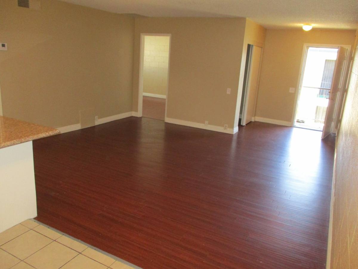 Apartment for rent at 2933 Elm Ave, Las Vegas, NV 89101