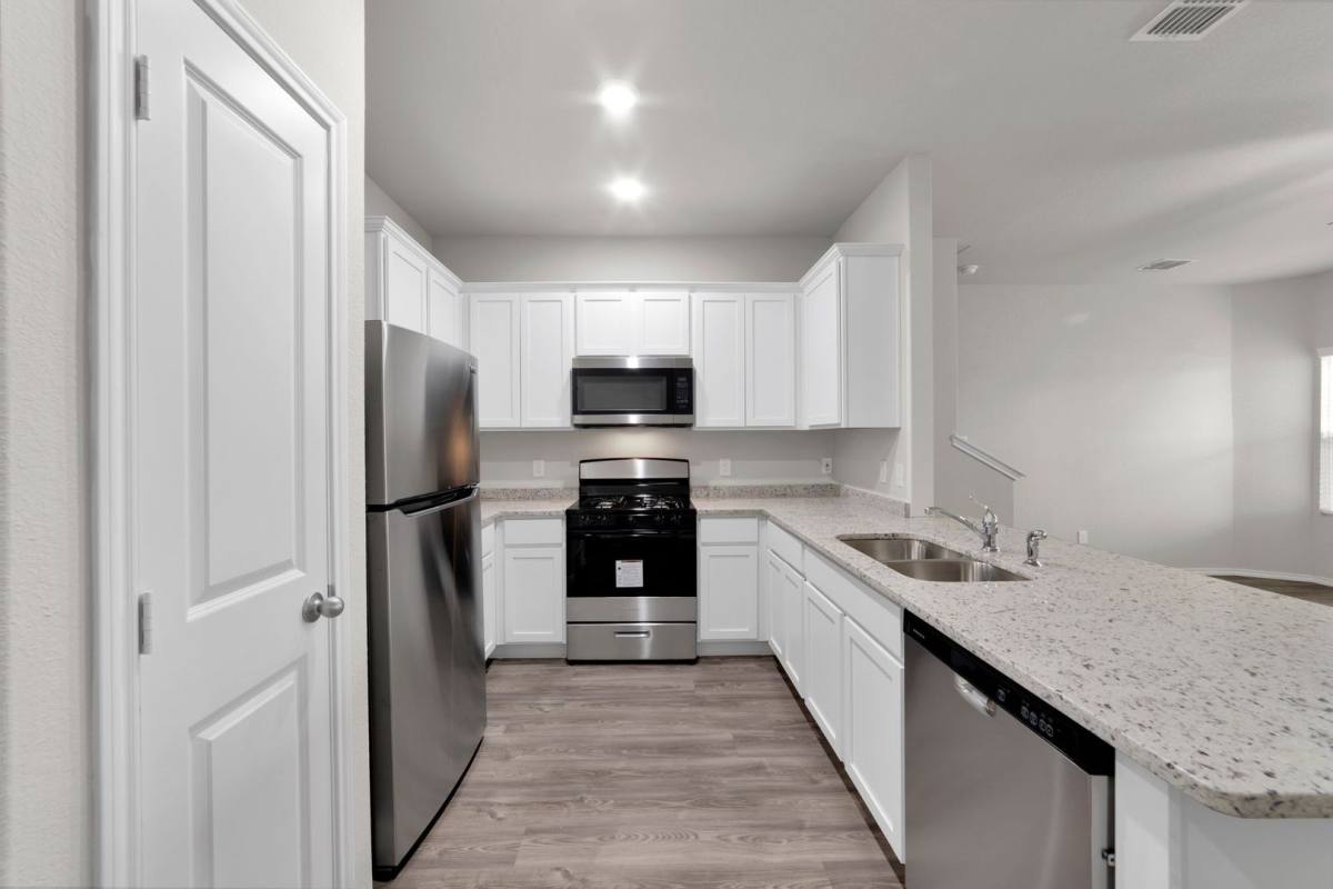 Townhouse for rent at 124 Marigold Place, San Antonio, TX 78253