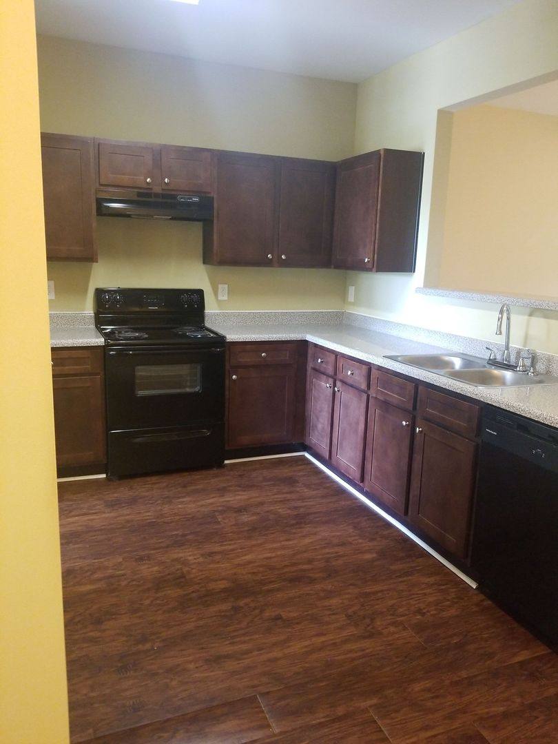 Townhouse for rent at 3008 Bonnes Dr, Lithonia, GA 30038