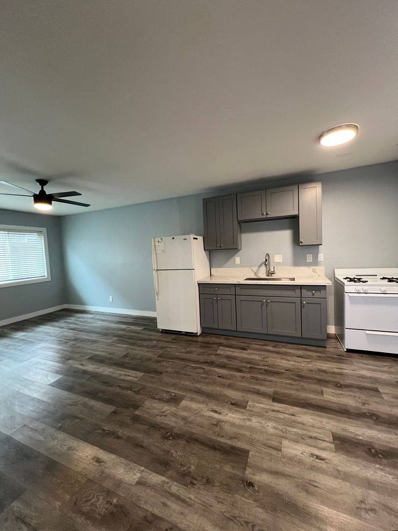 Apartment for rent at 3368 Louise St, Lynwood, CA 90262