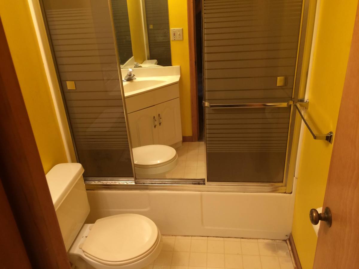 Apartment for rent at 1310 A St #1, Lincoln, NE 68502