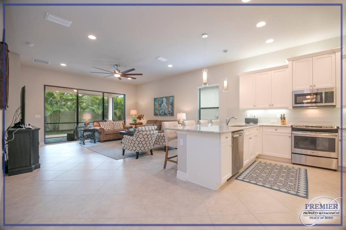 House for rent at 13379 Silktail Dr, Naples, FL 34109