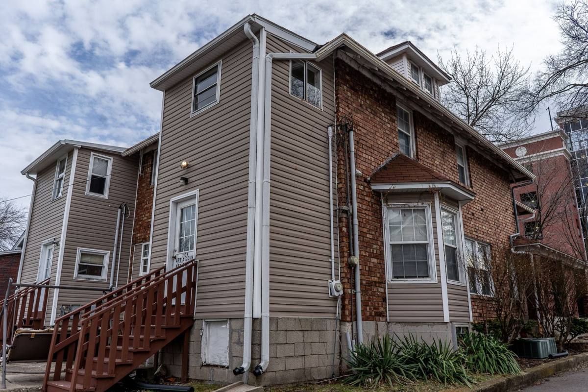 Apartment for rent at 1107 E Walnut St, Columbia, MO 65201