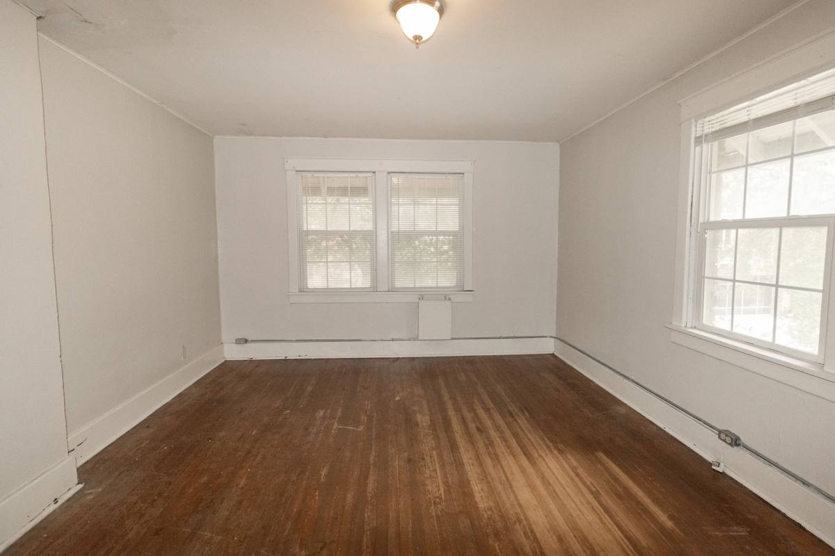 Apartment for rent at 1107 E Walnut St, Columbia, MO 65201