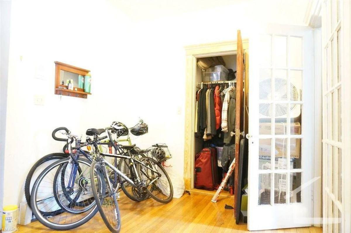 Apartment for rent at 149 Thorndike St #20, Brookline, MA 02446