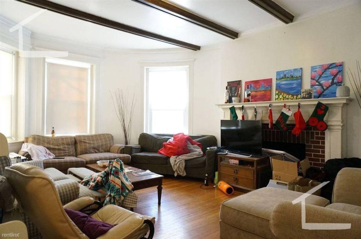 Apartment for rent at 149 Thorndike St #20, Brookline, MA 02446