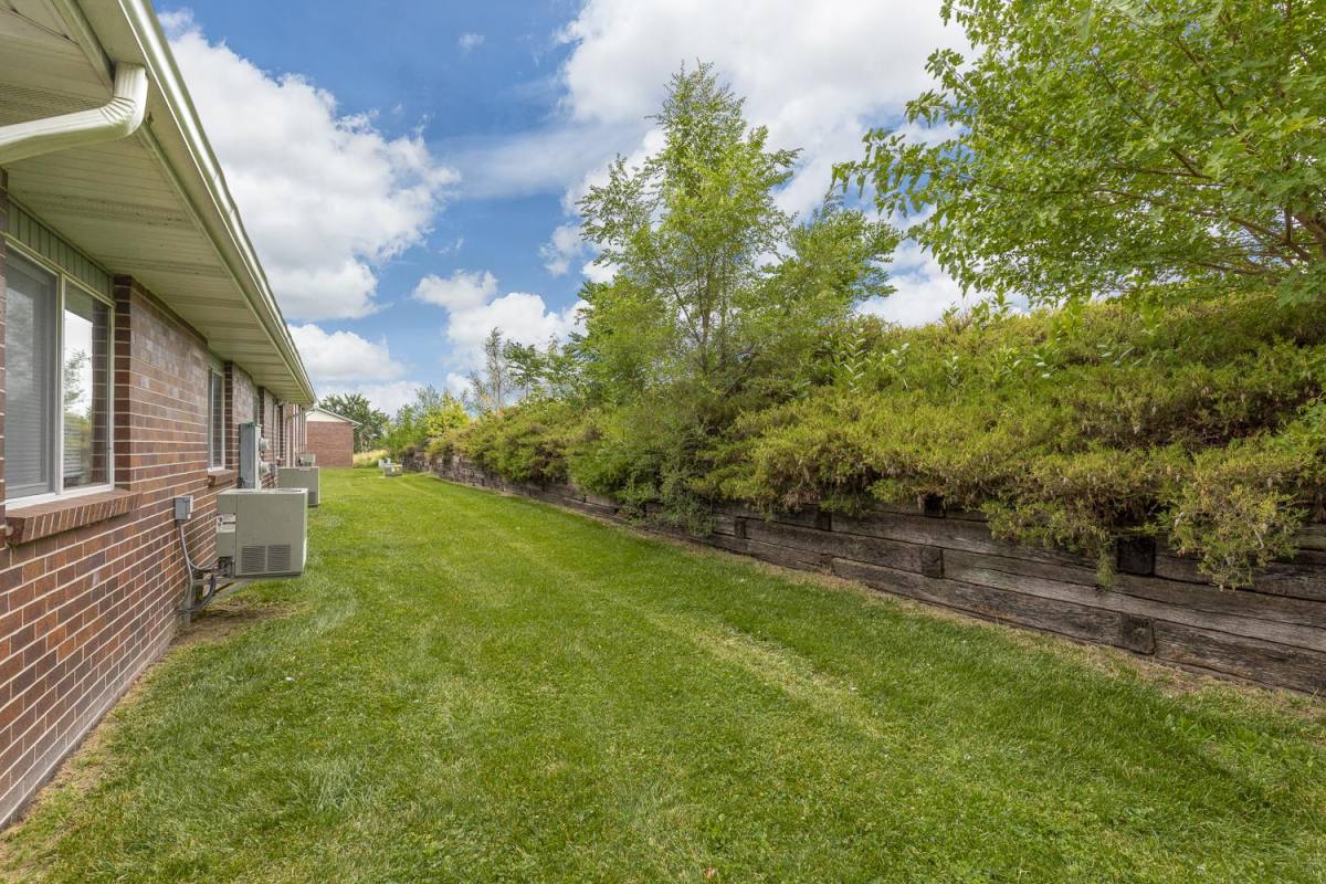 Townhouse for rent at 3421 Portia St, Lincoln, NE 68521