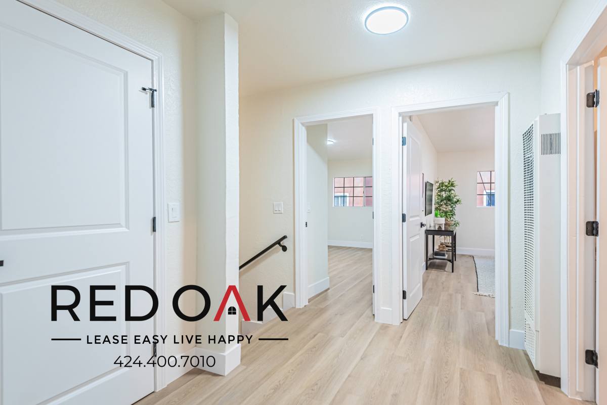 Condo for rent at 6337 10th Ave #6339 B, Los Angeles, CA 90043