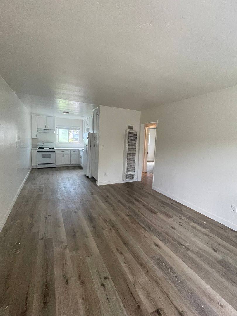 Apartment for rent at 4323 Mission Bay Dr, San Diego, CA 92109