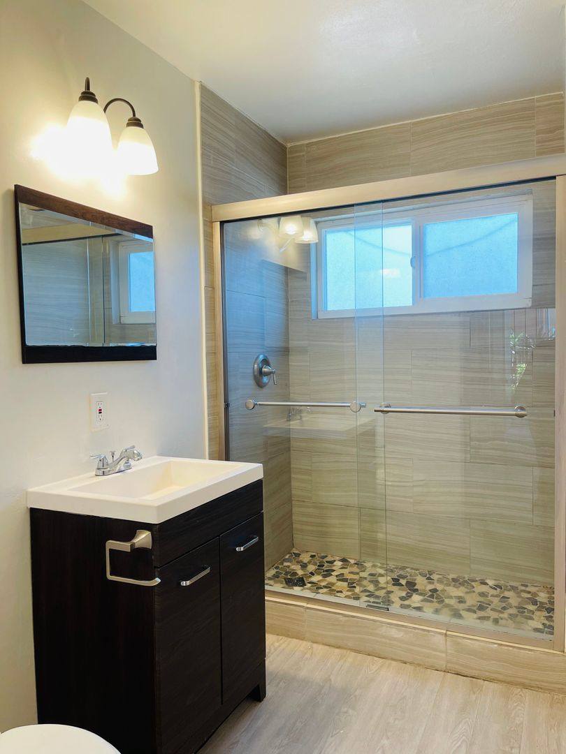 Apartment for rent at 4323 Mission Bay Dr, San Diego, CA 92109