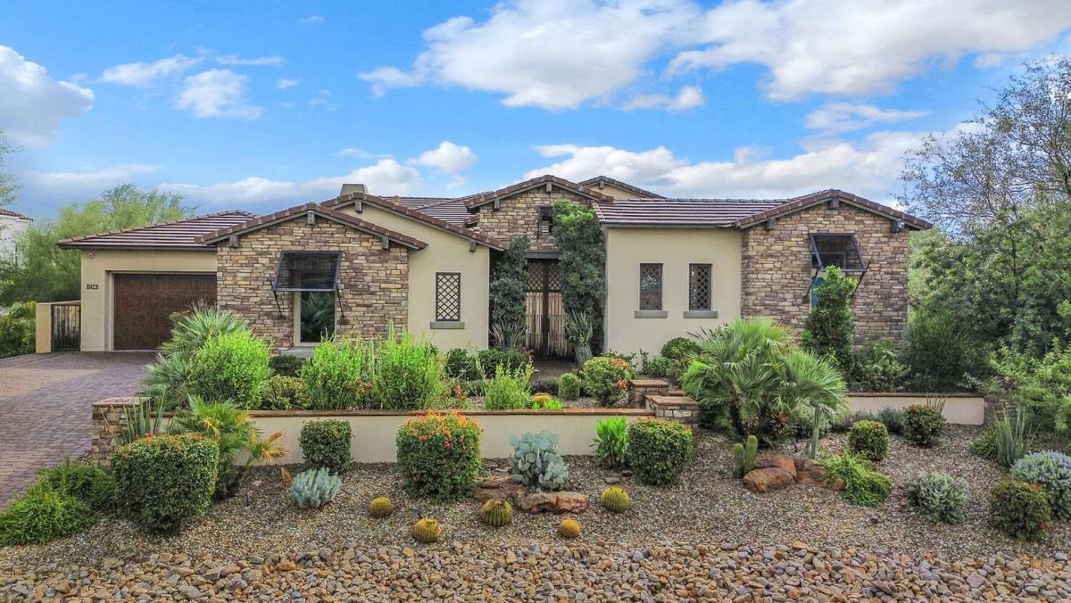 House for rent at 5413 E Juniper Canyon Dr, Cave Creek, AZ 85331