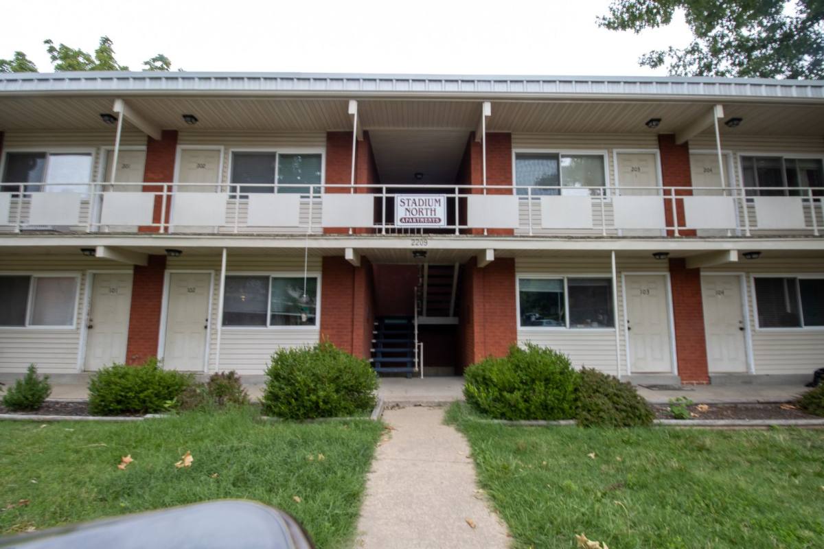 Apartment for rent at 2207 Oakwood Dr, Columbia, MO 65201