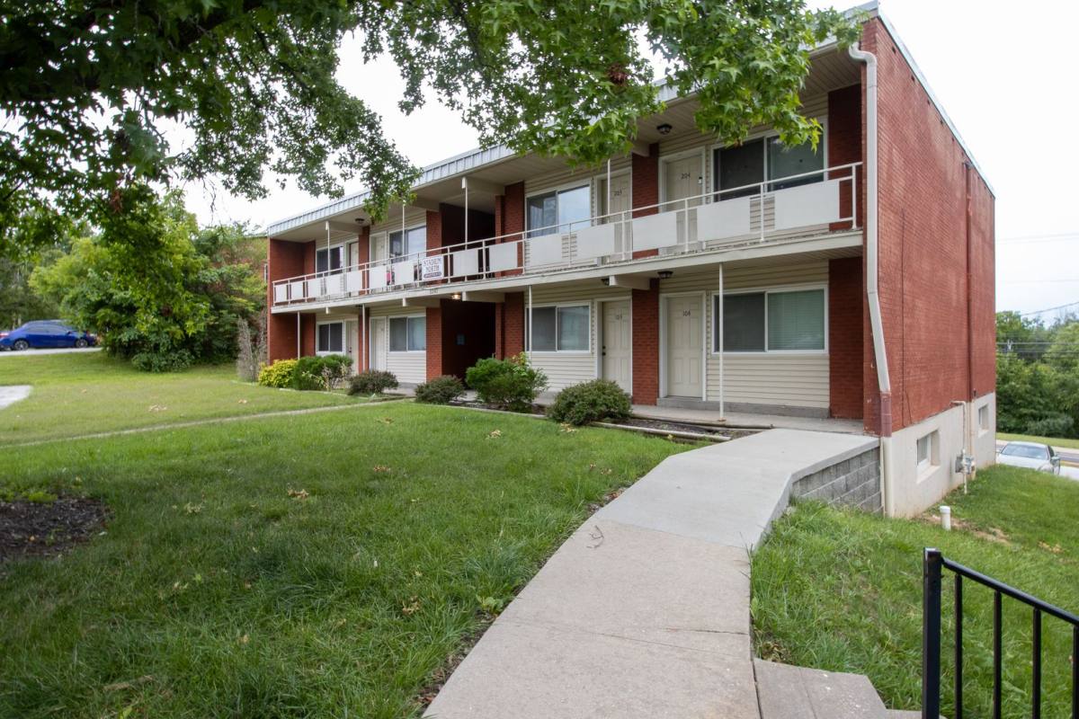 Apartment for rent at 2207 Oakwood Dr, Columbia, MO 65201