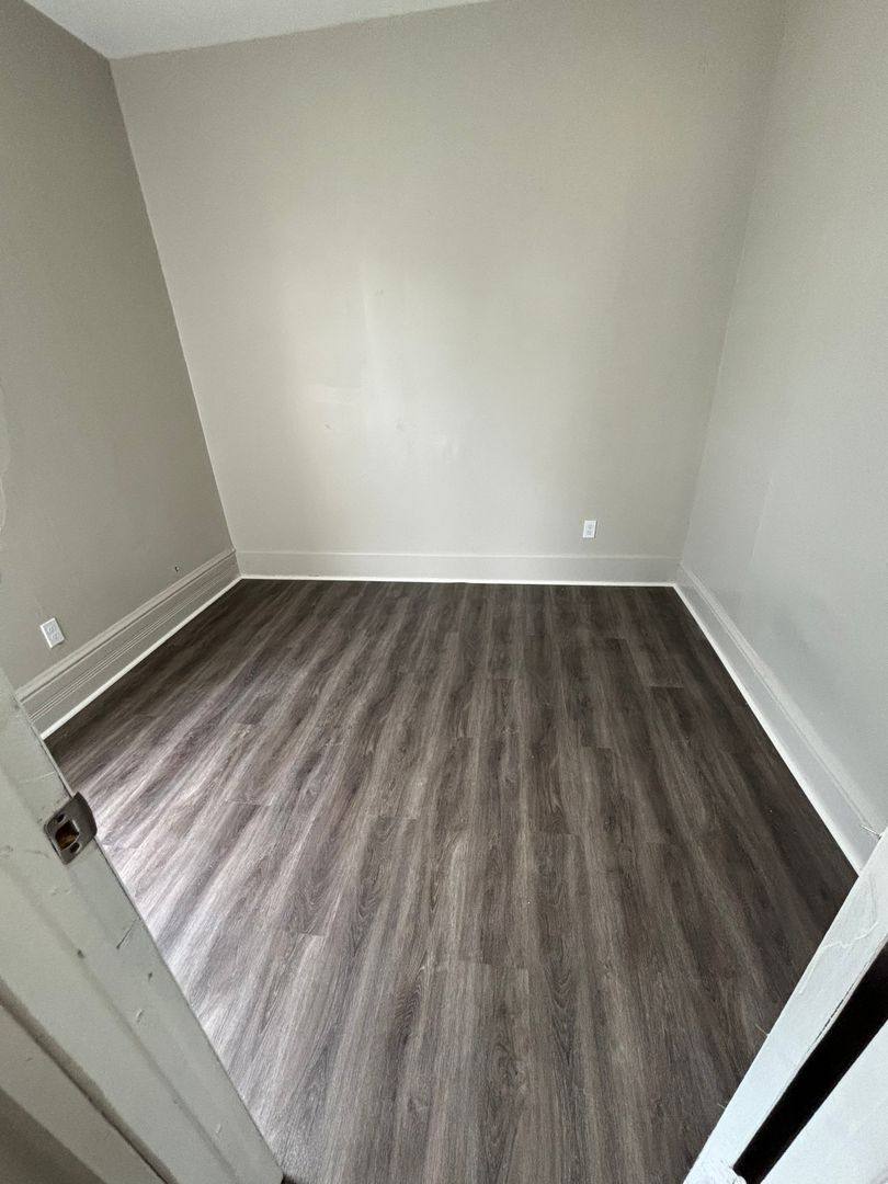 Apartment for rent at 514 S 5th St, Elkhart, IN 46516