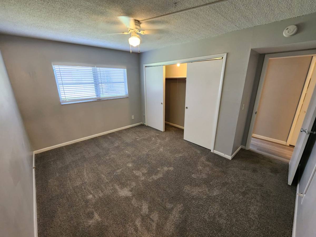 Apartment for rent at 2501 Renatta Dr, Largo, FL 33770