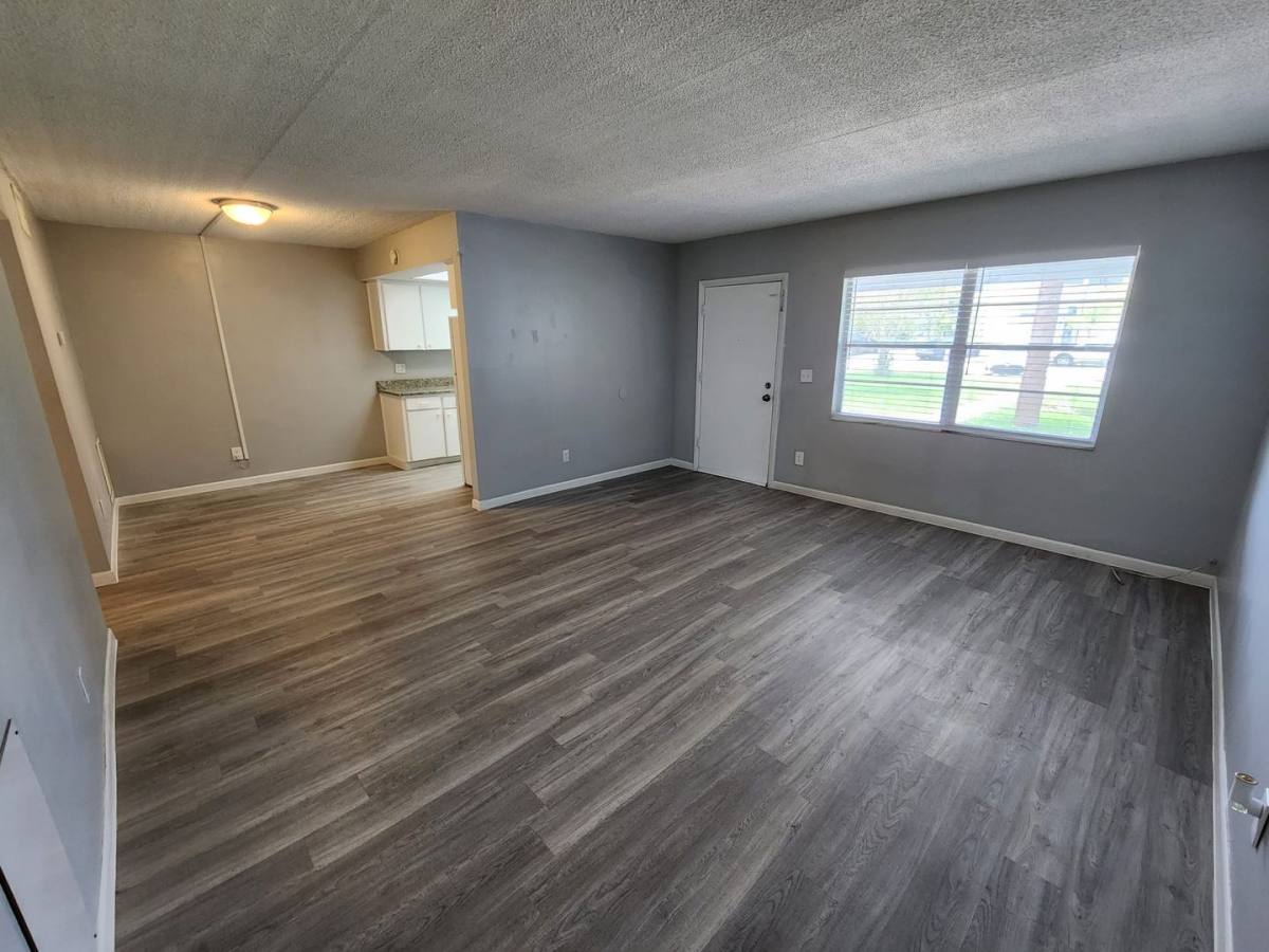 Apartment for rent at 2501 Renatta Dr, Largo, FL 33770