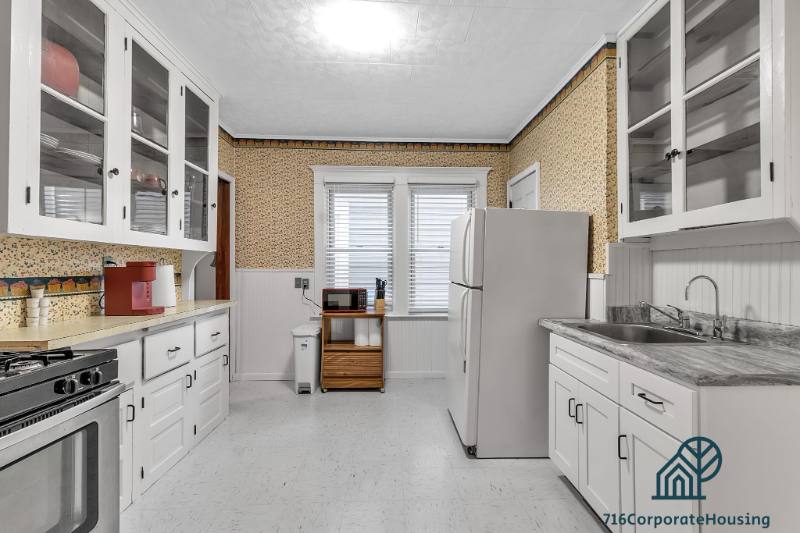 Apartment for rent at 309 Bird Ave #1, Buffalo, NY 14213