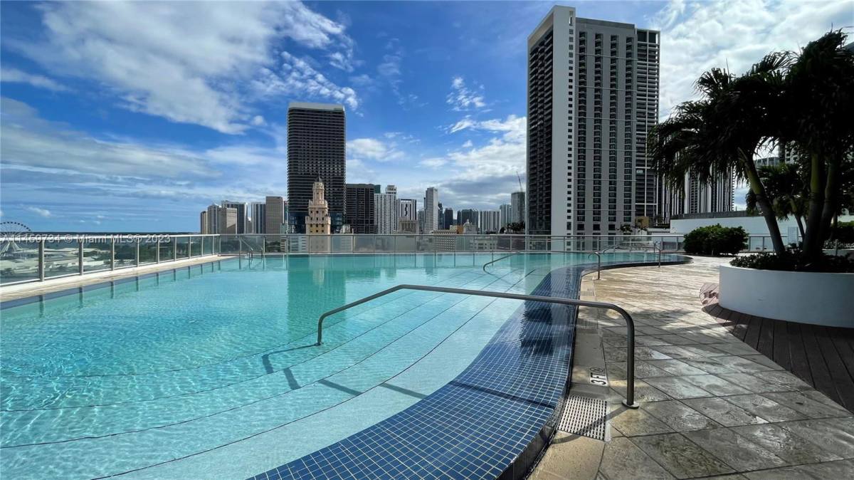 Apartment for rent at 888 Biscayne Blvd, Miami, FL 33130
