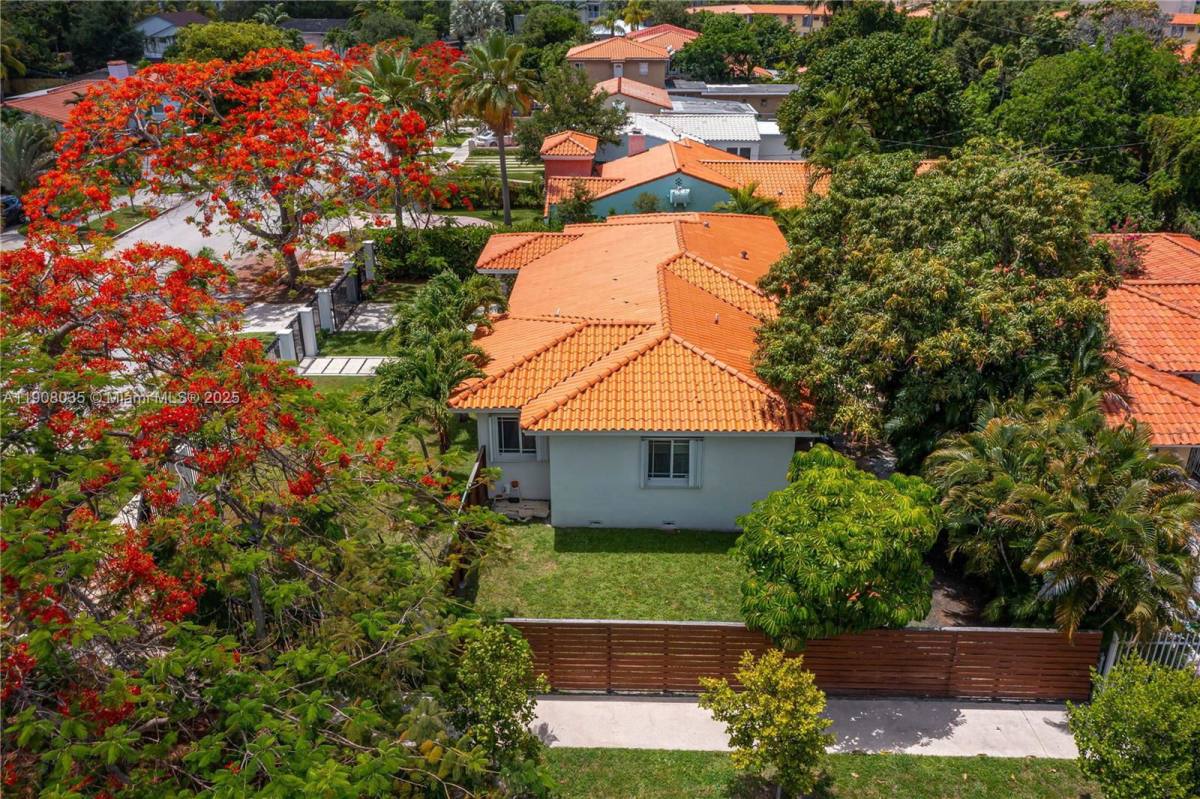 House for rent at 501 SW 19th Rd, Miami, FL 33129