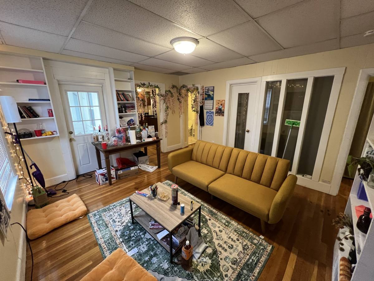 Apartment for rent at 363 Beacon St #1, Somerville, MA 02143
