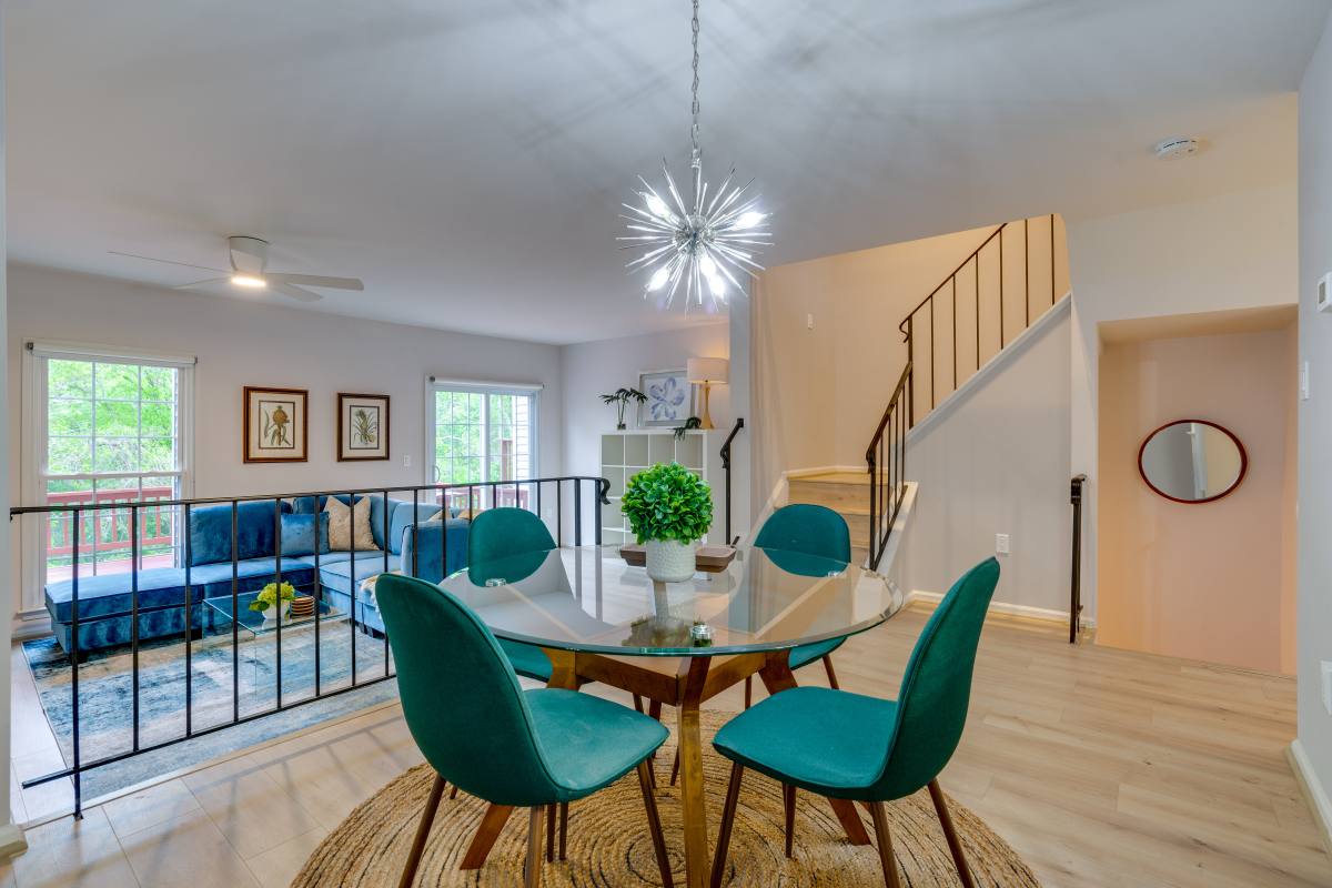 Townhouse for rent at 14582 Truro Parish Court, Centreville, VA 20120