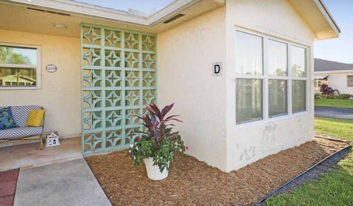 Apartment for rent at 5289 Lakefront Blvd, Delray Beach, FL 33484