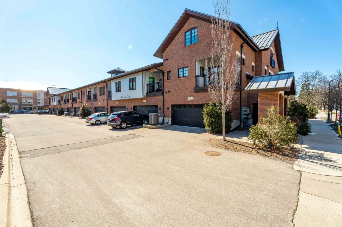 Apartment for rent at 401 S Eton St, Birmingham, MI 48009