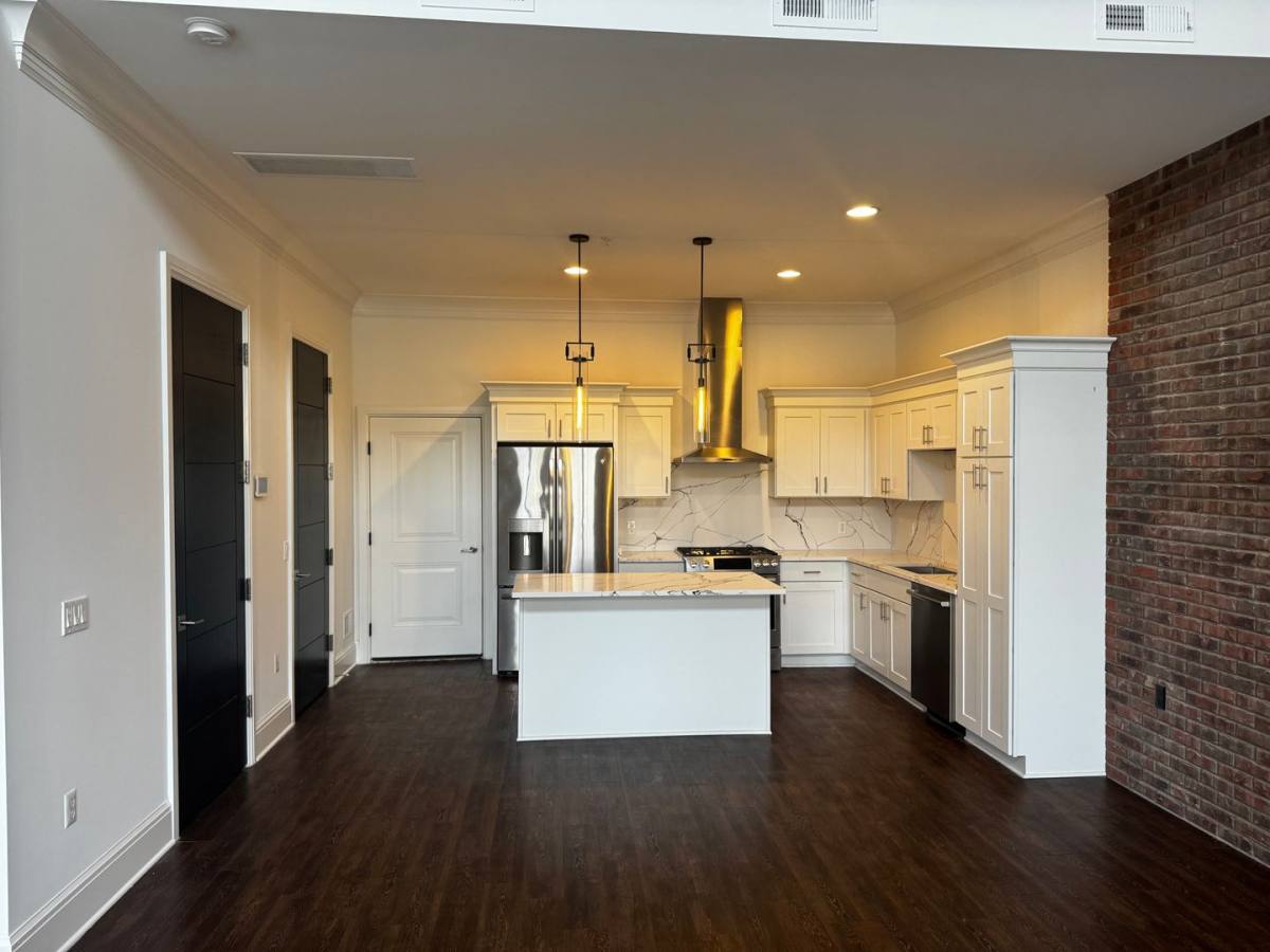 Apartment for rent at 401 S Eton St, Birmingham, MI 48009