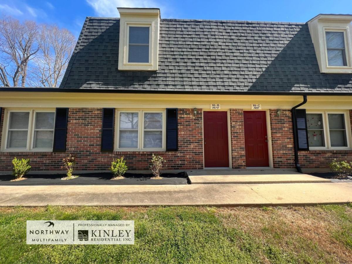 Apartment for rent at 1640 Breezy Trail, Lincolnton, NC 28092