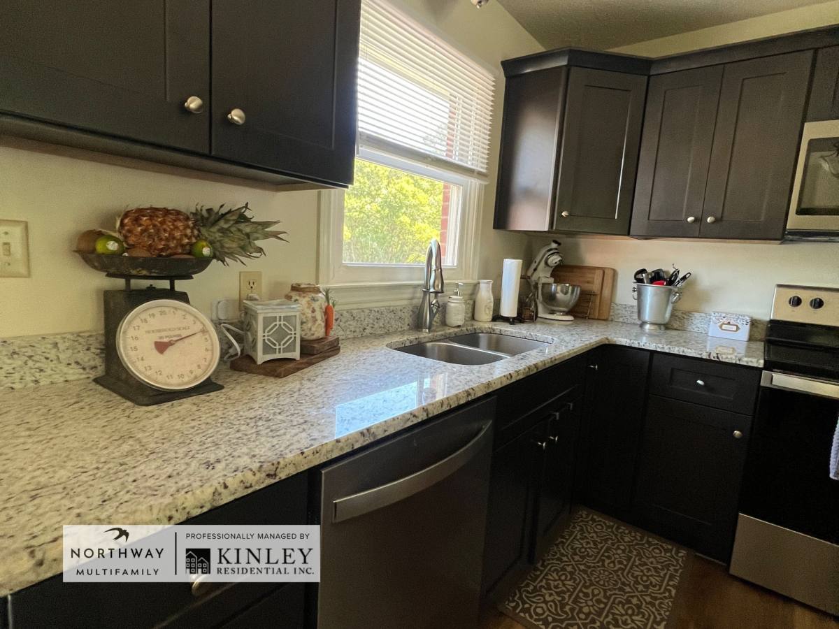 Apartment for rent at 1640 Breezy Trail, Lincolnton, NC 28092