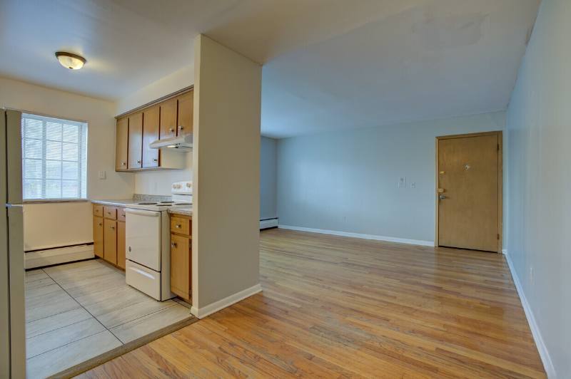 Apartment for rent at 4865 Cadieux Rd #11, Detroit, MI 48224