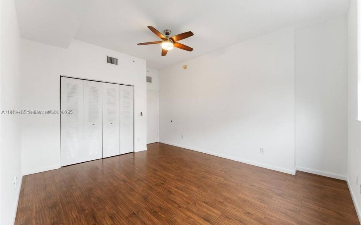Apartment for rent at 1350 NW 8th Court #5, Miami, FL 33136