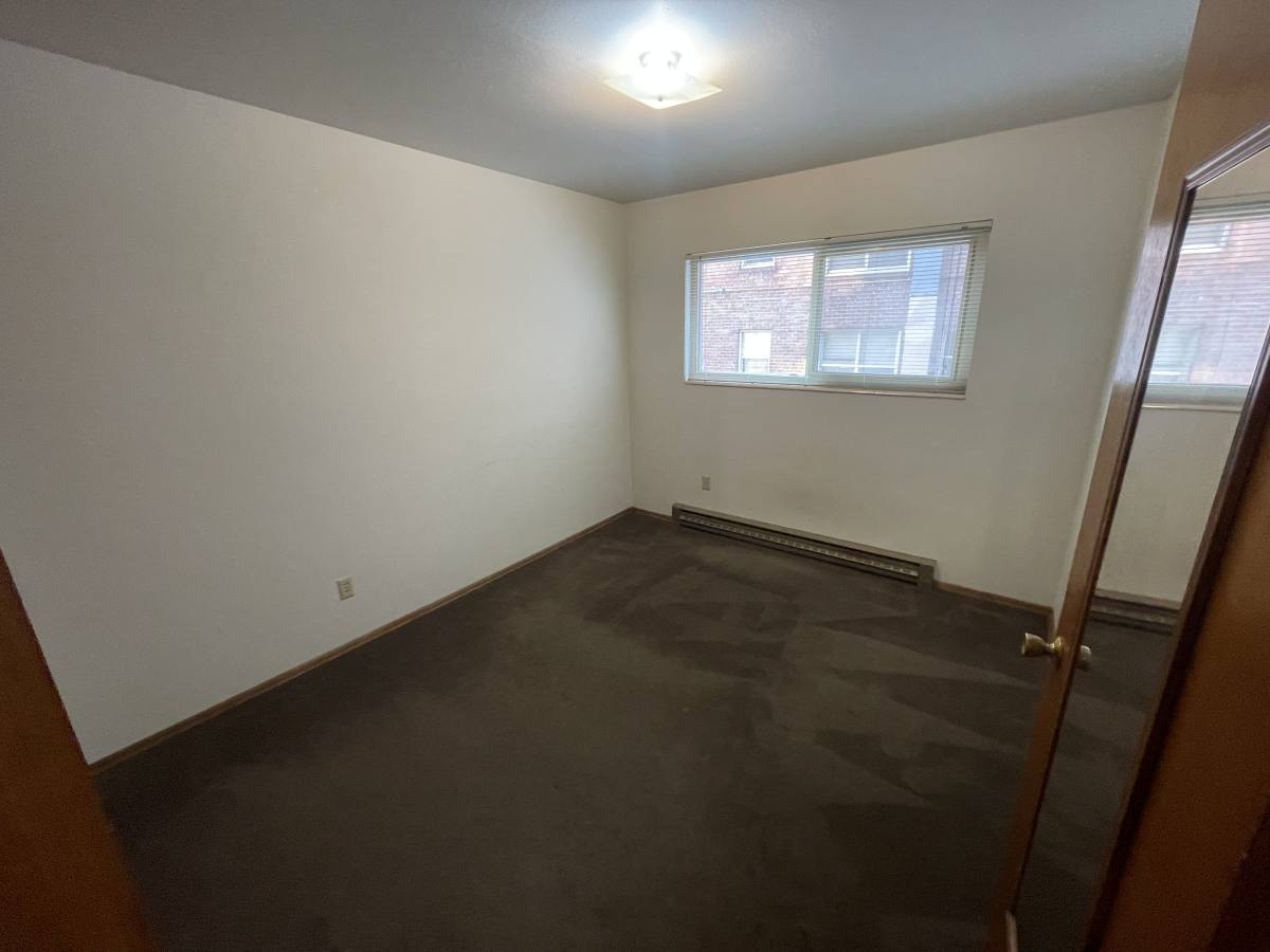 Apartment for rent at 4701 15th Ave NE #5, Seattle, WA 98105