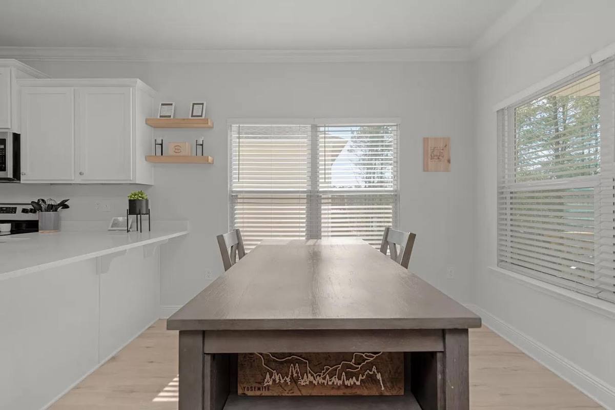 House for rent at 183 Hammock Oaks Blvd, Freeport, FL 32439