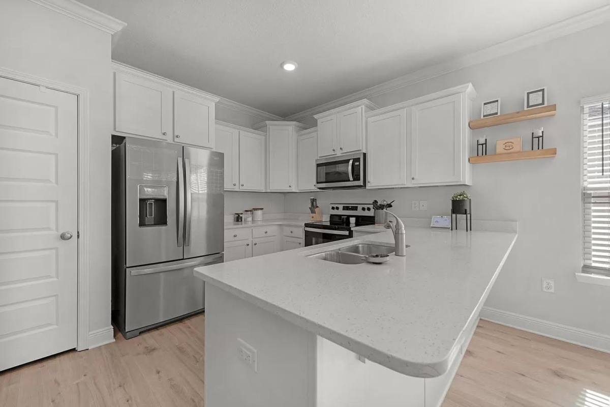 House for rent at 183 Hammock Oaks Blvd, Freeport, FL 32439