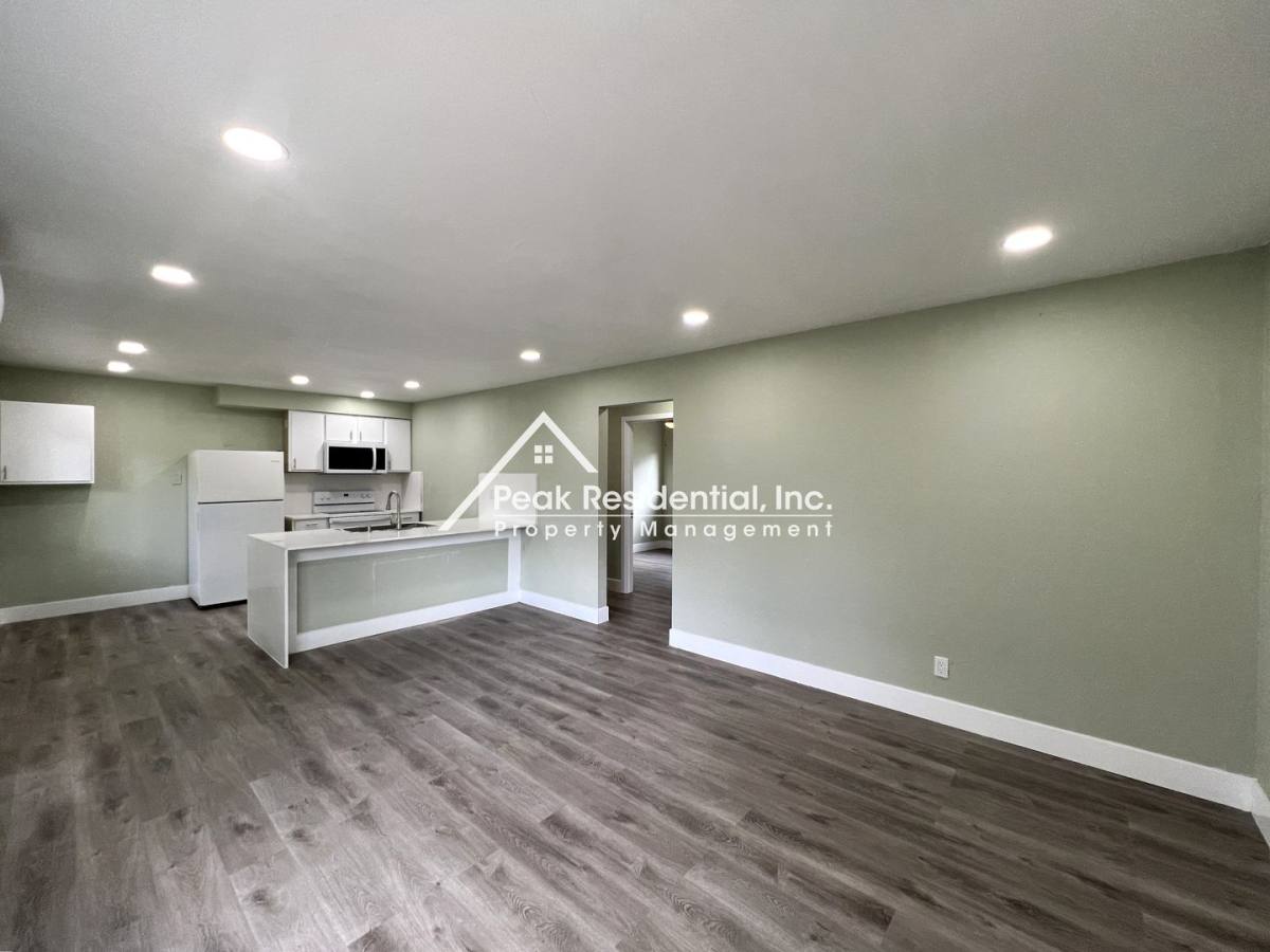 Apartment for rent at 3916 42nd Ave, Sacramento, CA 95824