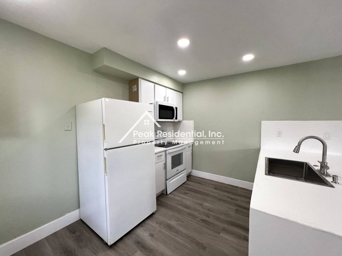 Apartment for rent at 3916 42nd Ave, Sacramento, CA 95824
