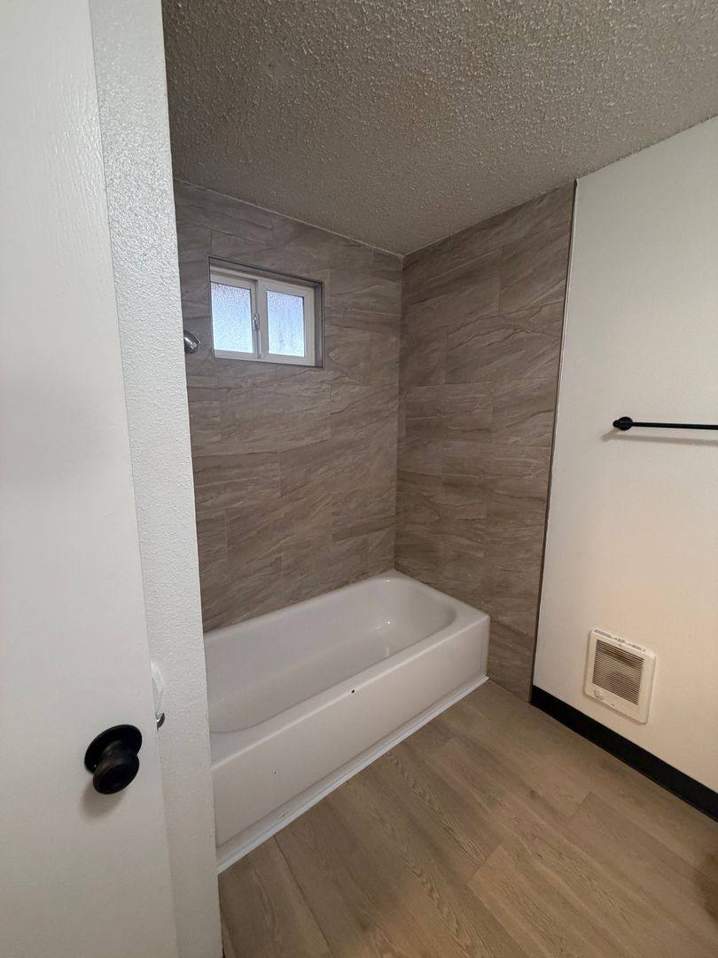 Apartment for rent at 341-371 SE 2nd Ave, Canby, OR 97013