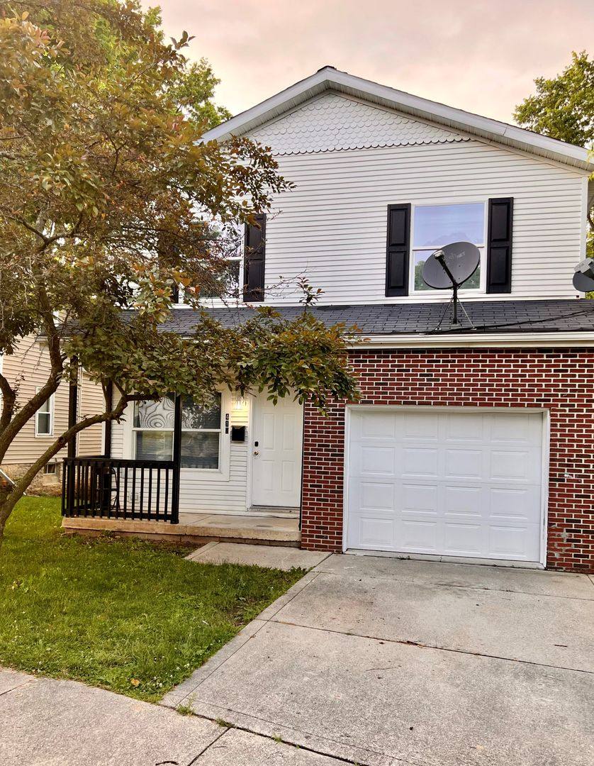 House for rent at 412 W Jefferson St, Springfield, OH 45506